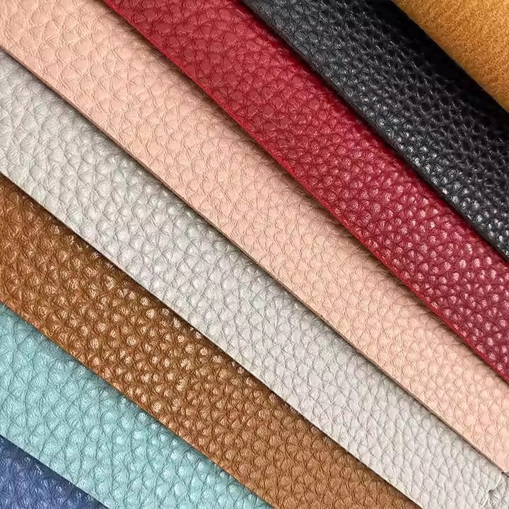 Iraunkorrak 1,45 mm leunak Pvc larruzko binilozko ehuna Faux larruzko erroiluak Pvc larruzko poltsetarako