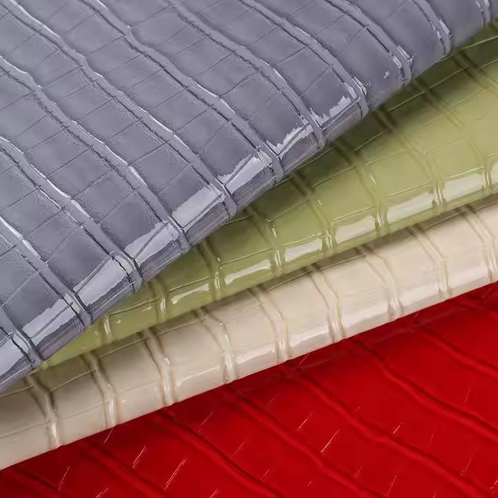 人造革制造商专利鳄鱼纹PU合成革亮面鳄鱼皮人造PU箱包鞋革