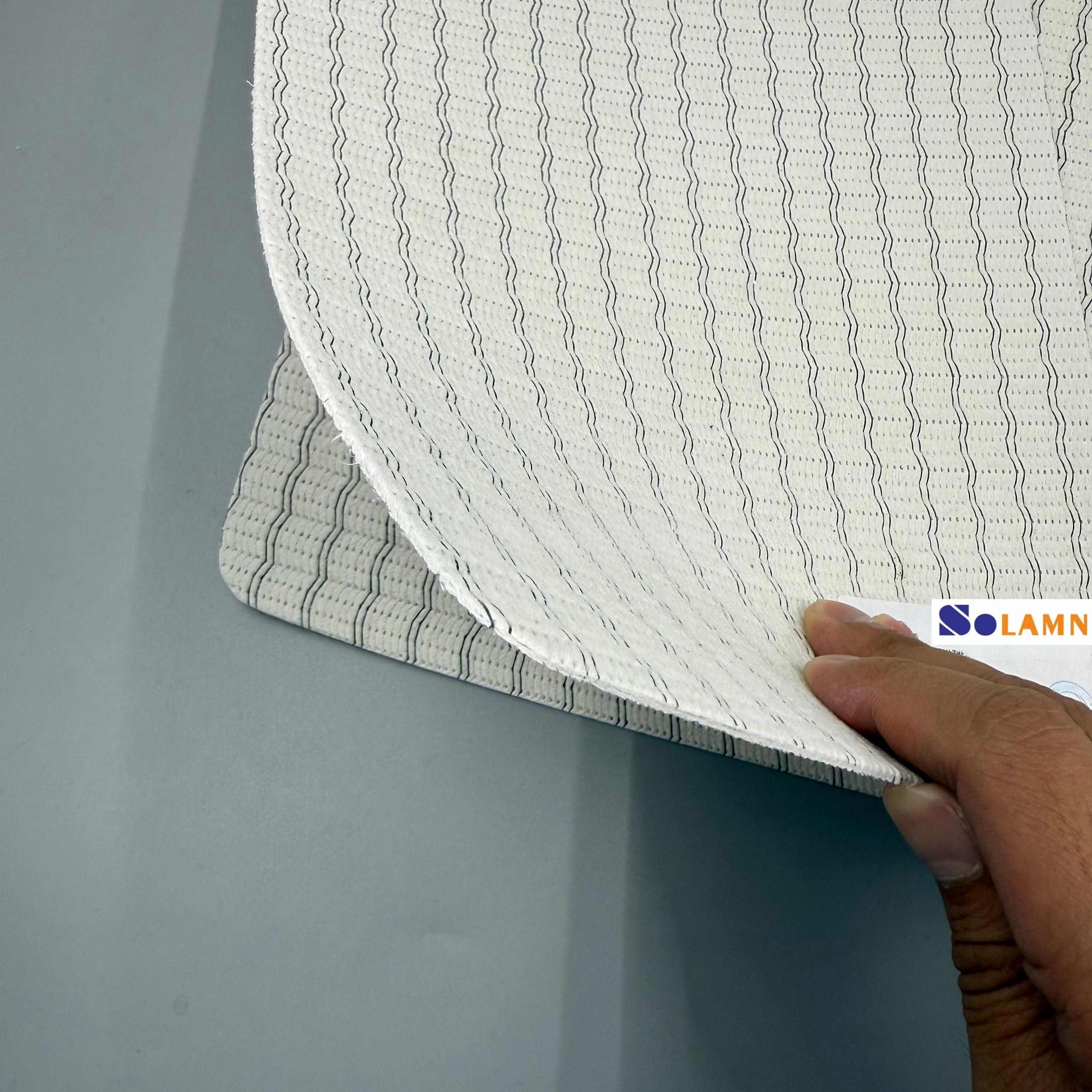 注重舒适的斜纹纤维鞋垫板，无纺材料