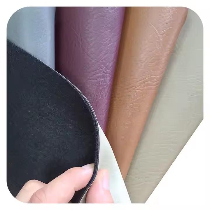 PVC 皮革汽车脚垫