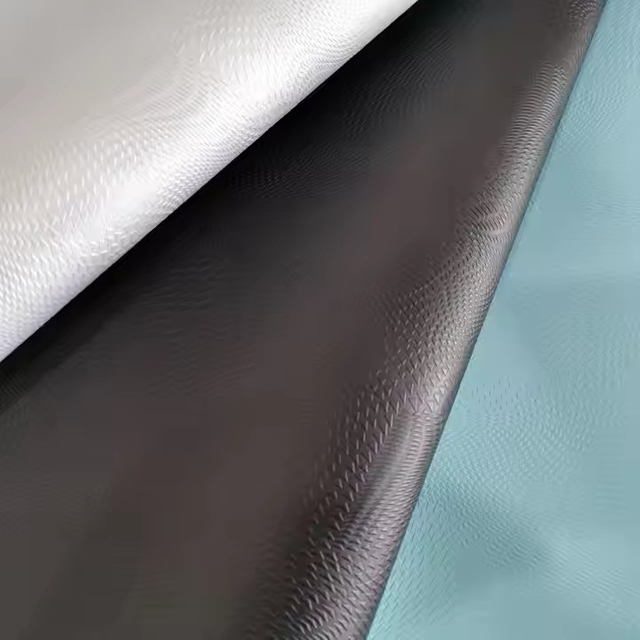 工厂防刮PVS人造革动物图案压花PVC鞋包革