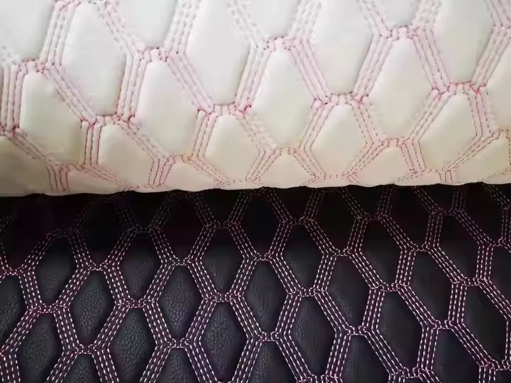 جلد سيارة مخصص 3D الماس مخصص جلد صناعي مبطن لتنجيد السيارات مع التطريز والإسفنج