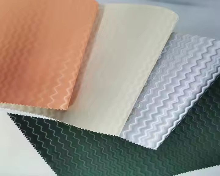 Pabrik Cina Kualitas Tinggi Desain Terbaru Sepatu Fashion Kulit Pu Kulit Imitasi
