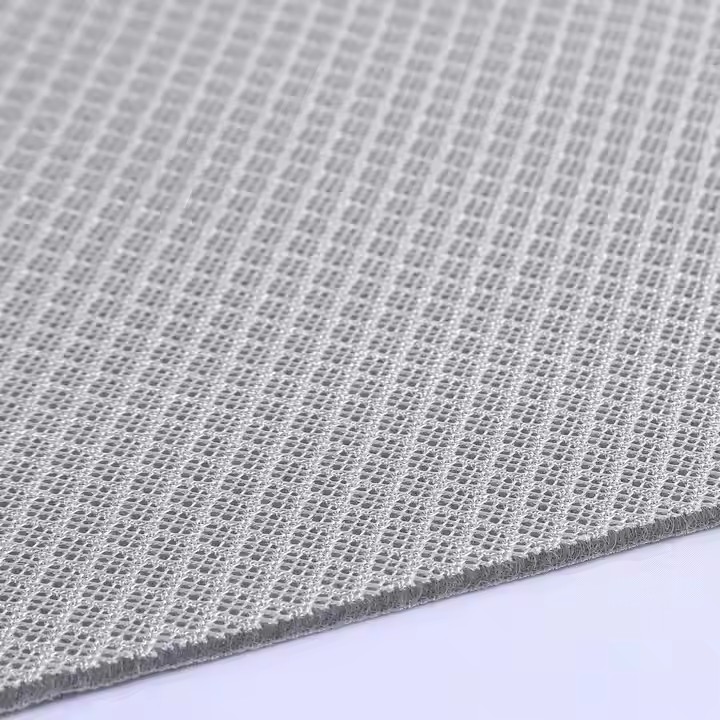 工厂供应定制图案抗撕裂滋养三明治 3D 网状 100% 涤纶面料