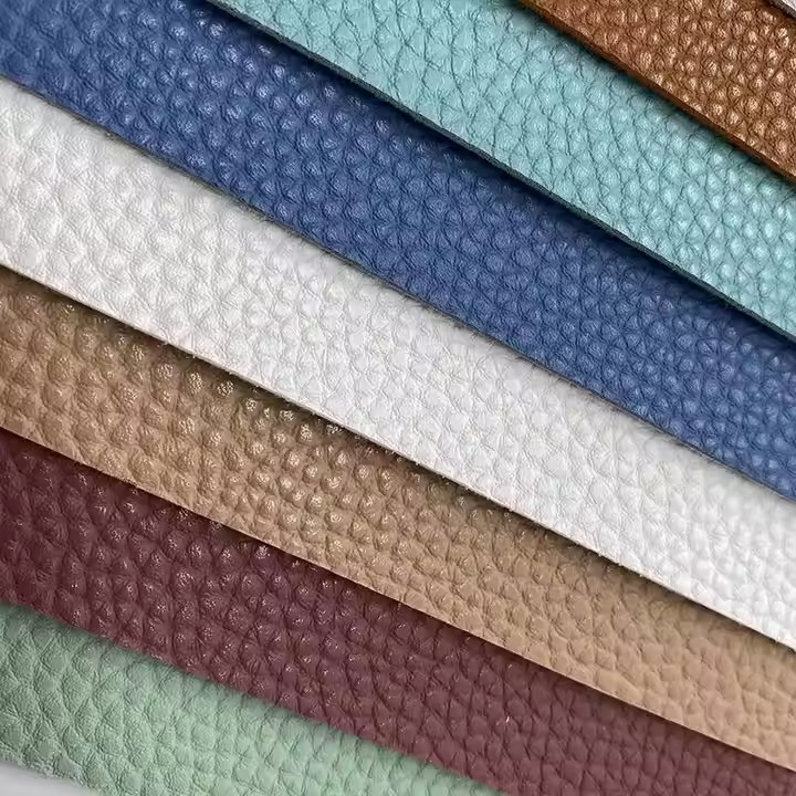 Iraunkorrak 1,45 mm leunak Pvc larruzko binilozko ehuna Faux larruzko erroiluak Pvc larruzko poltsetarako